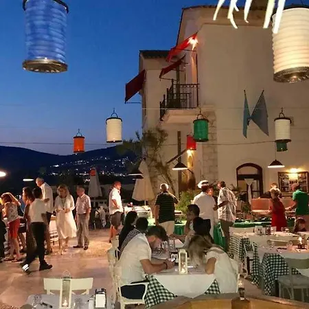 Vila Kas, Kalkan, Club Patara Tatil Koeyuende *